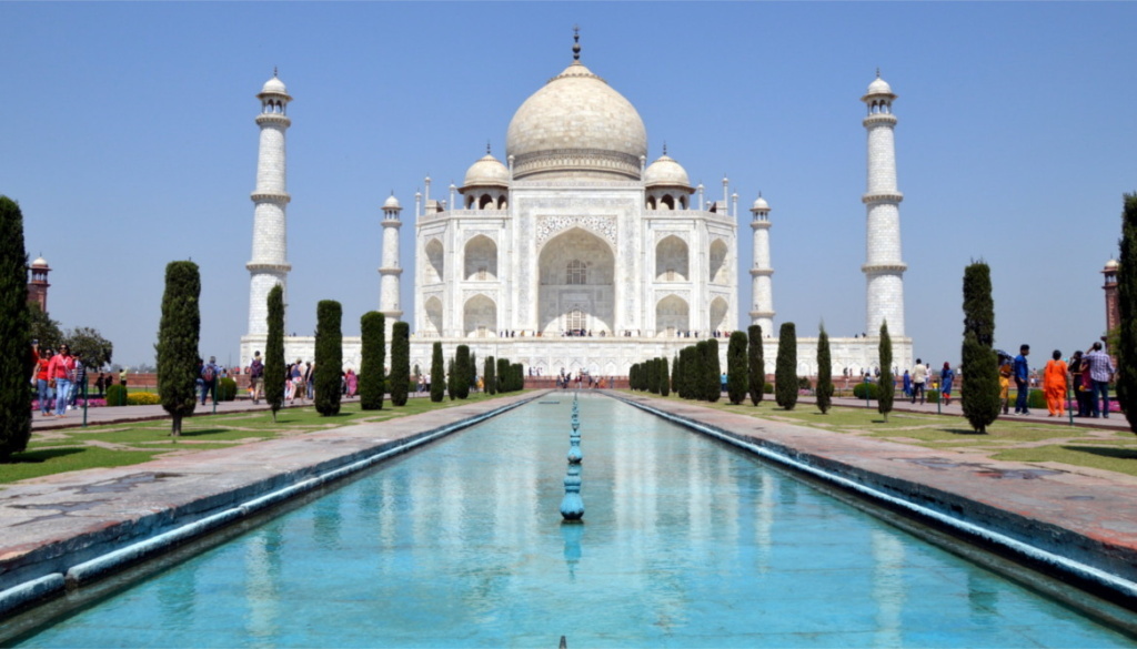 Symmetry taj mahal 1160x665